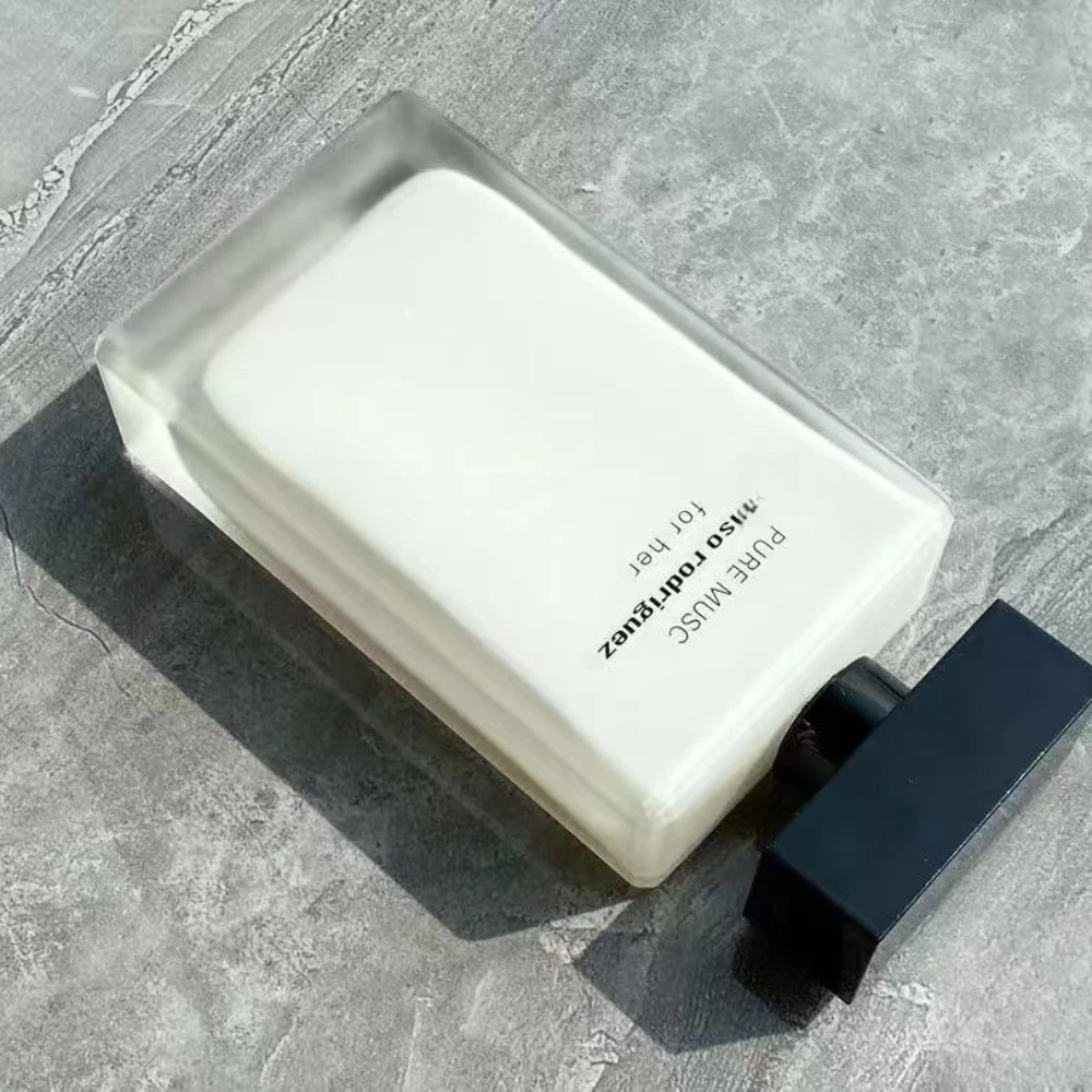 Elegant Musk Floral Eau de Toi - Perfume Fragrance Bottle review and price