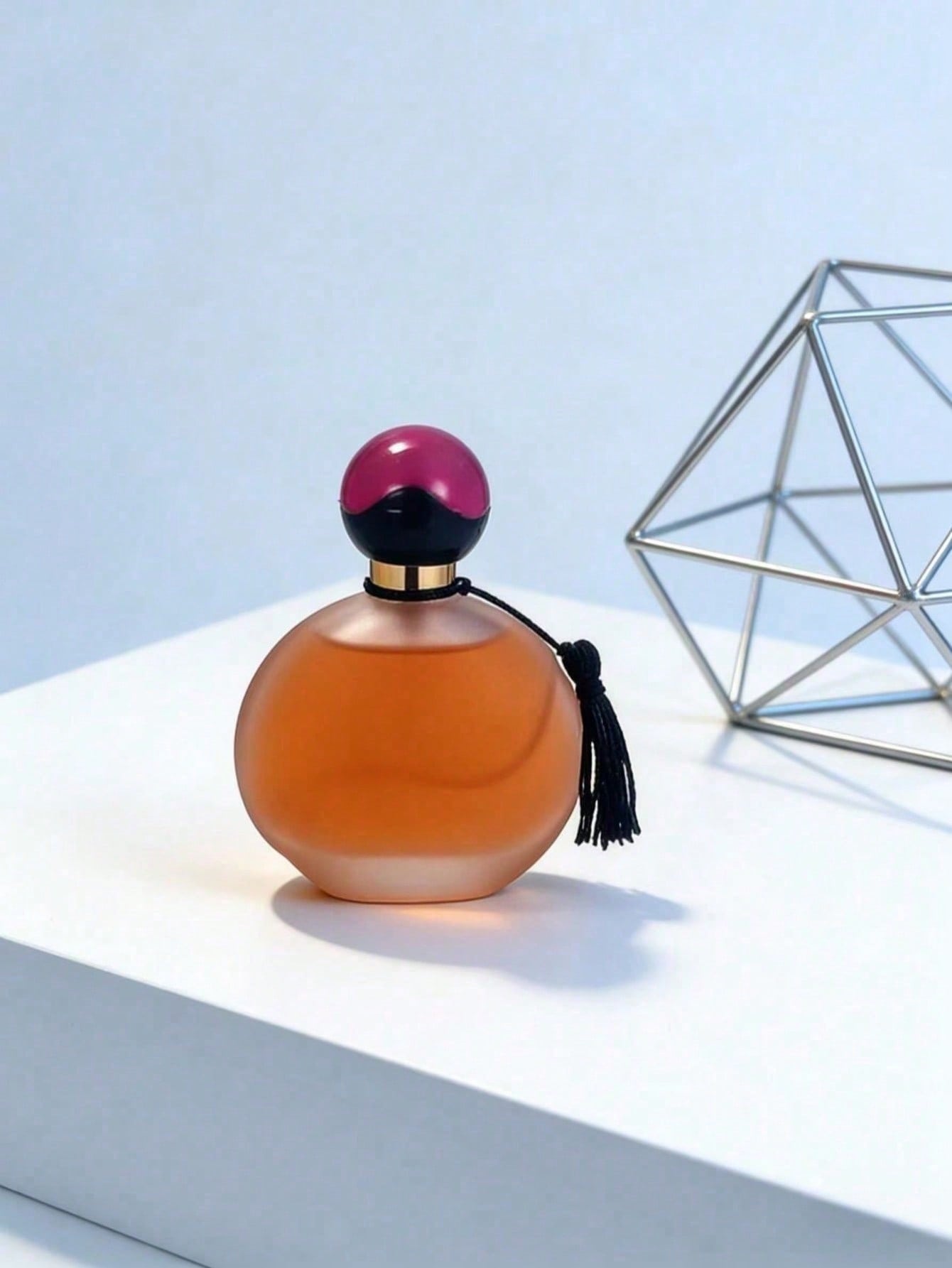 Vintage Tassel Round Cap Unise - Pure Perfume Fragrance review and price