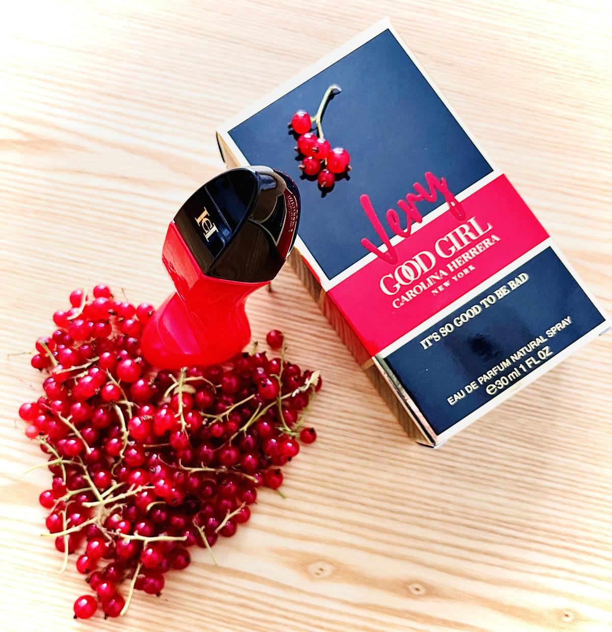 Carolina Herrera Very Good Gir - Perfume Fragrance Bottle review and price