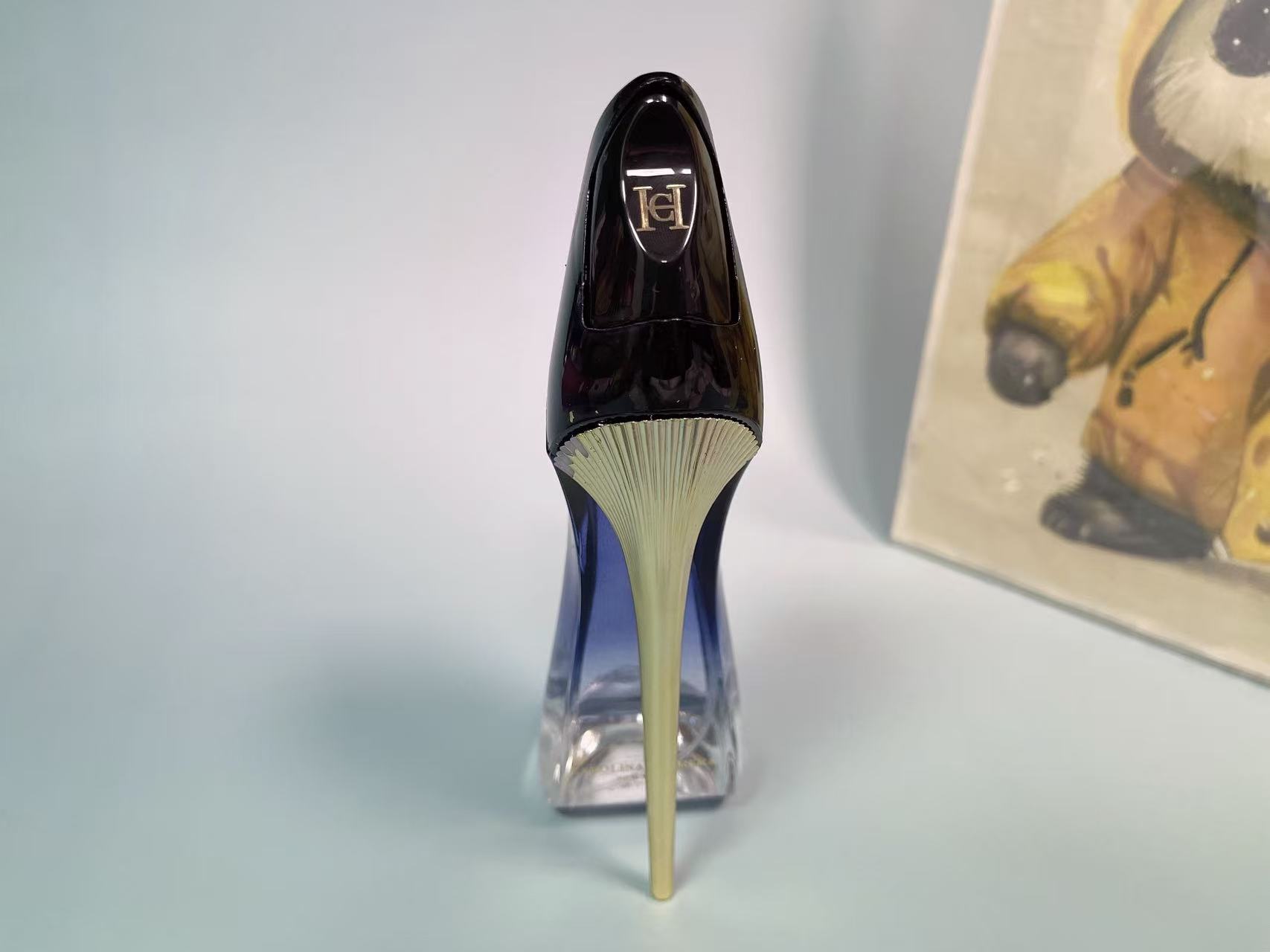 Carolina Herrera Good Girl Leg - Perfume Fragrance Direct review and price